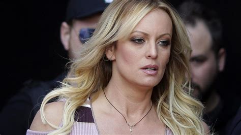 Chi è Stormy Daniels, la pornostar che ha fatto。